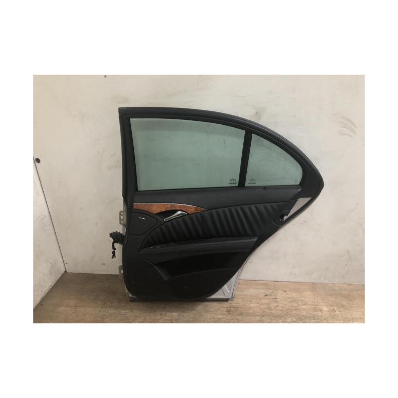 Porte arriere droit MERCEDES CLASSE E 211 PHASE 1 d’occasion