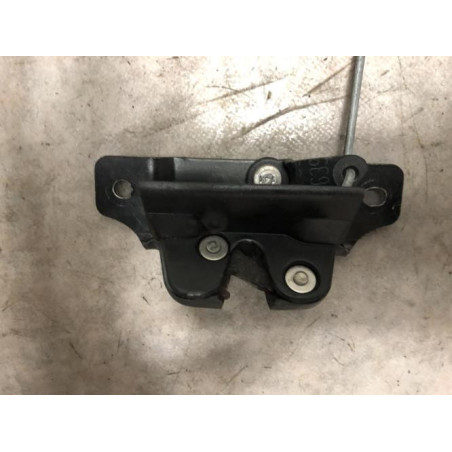 Serrure de hayon PEUGEOT 206+ d’occasion