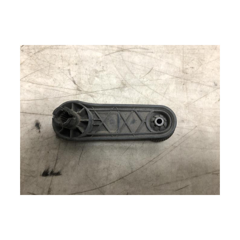 Manivelle de leve vitre PEUGEOT  d’occasion