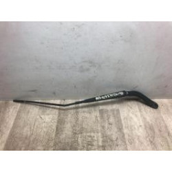 Bras essuie glace avant droit RENAULT TWINGO 3 PHASE 1 d’occasion