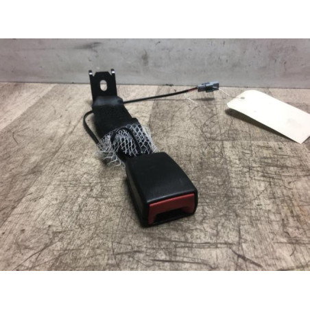 Attache ceinture arriere gauche RENAULT TWINGO 3 PHASE 1 d’occasion