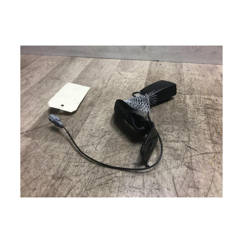 Attache ceinture arriere gauche RENAULT TWINGO 3 PHASE 1 d’occasion