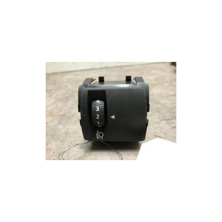 Commande de reglage hauteur de phare RENAULT TWINGO 3 PHASE 1 d’occasion