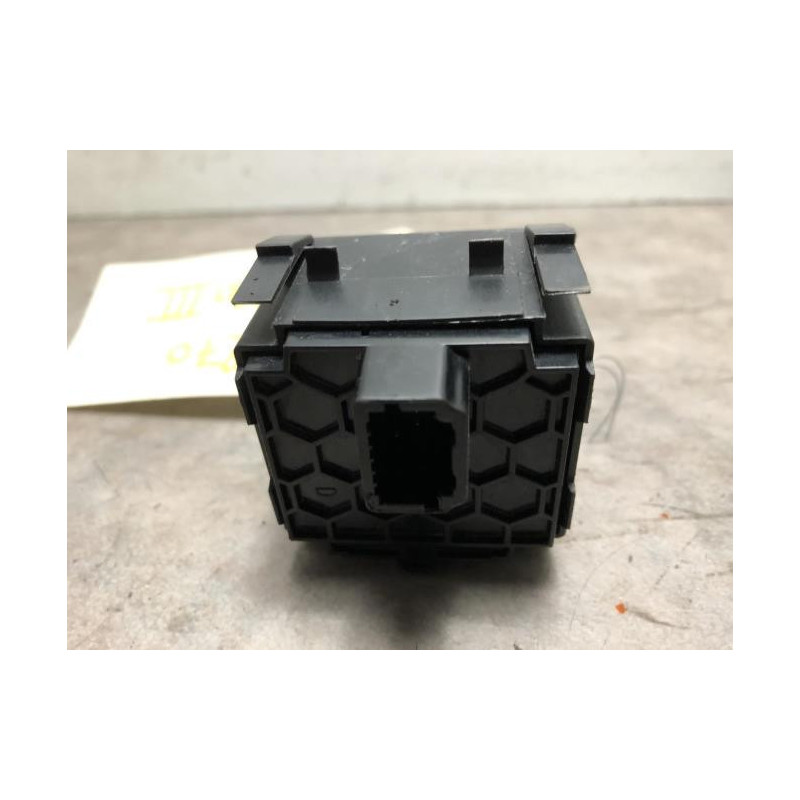 Commande de reglage hauteur de phare RENAULT TWINGO 3 PHASE 1 d’occasion
