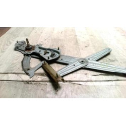 Leve vitre mecanique arriere droit PEUGEOT 205 PHASE 2 d’occasion