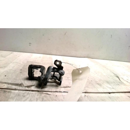 Charniere de porte avant gauche RENAULT MEGANE 4 PHASE 1 d’occasion