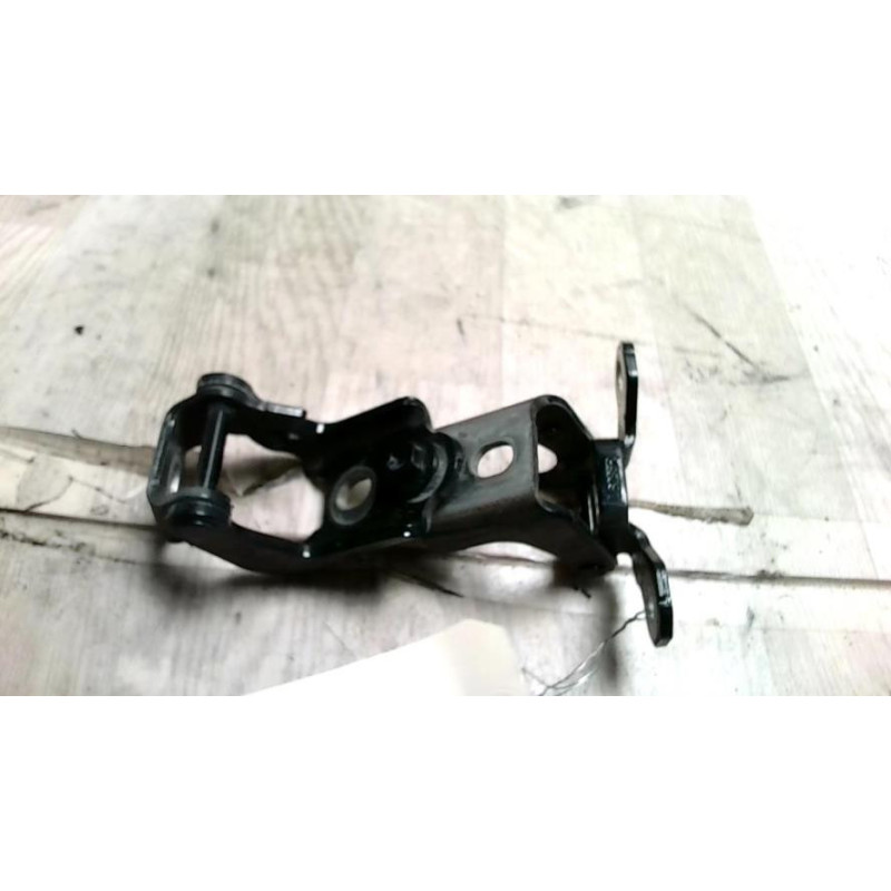 Charniere de porte arriere gauche RENAULT MEGANE 4 PHASE 1 d’occasion