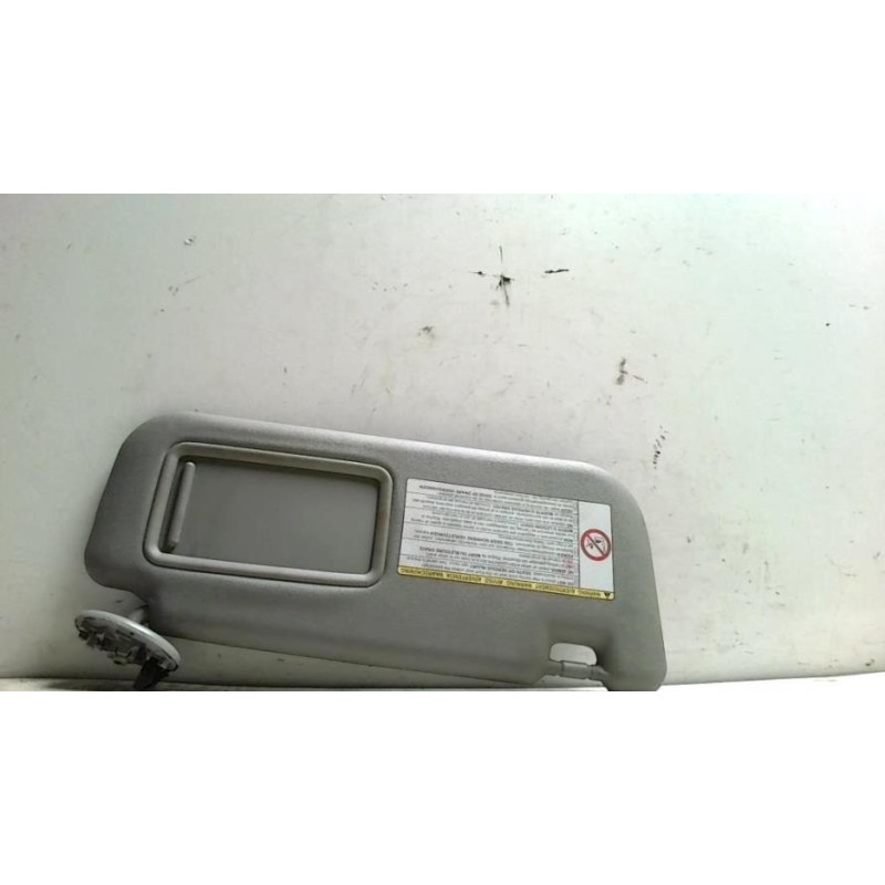 Pare soleil droit TOYOTA YARIS 2 PHASE 1 d’occasion