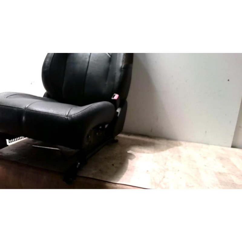 Siege avant droit SSANGYONG REXTON 1 PHASE 1 d’occasion