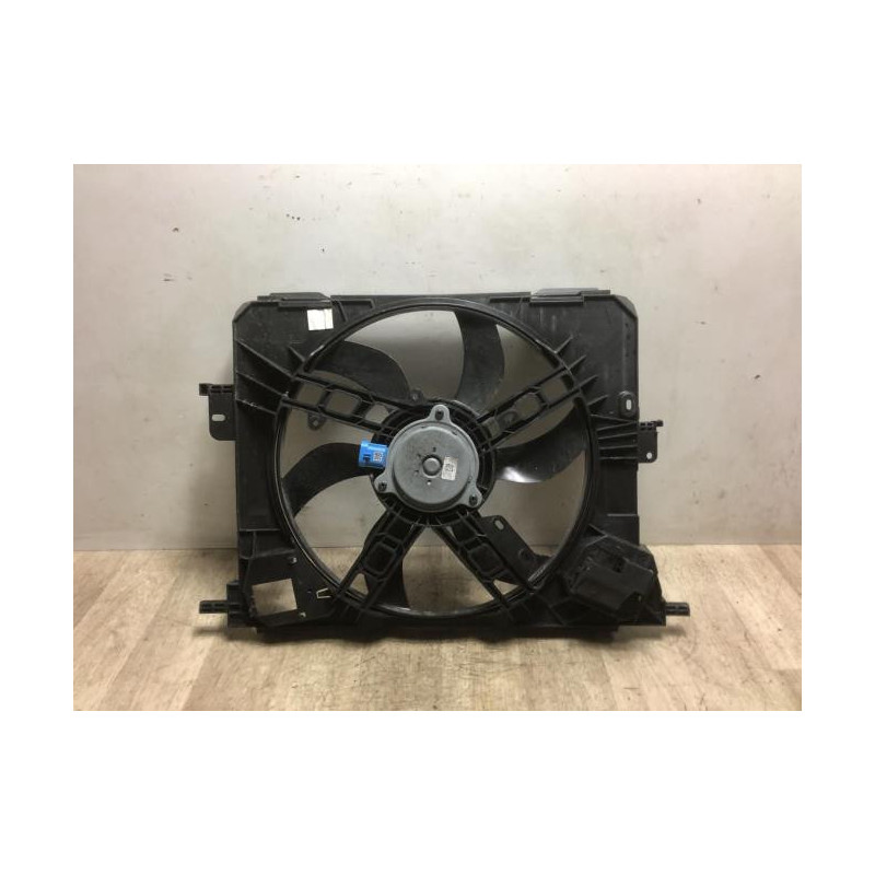 Moto ventilateur radiateur RENAULT TWINGO 3 PHASE 1 d’occasion