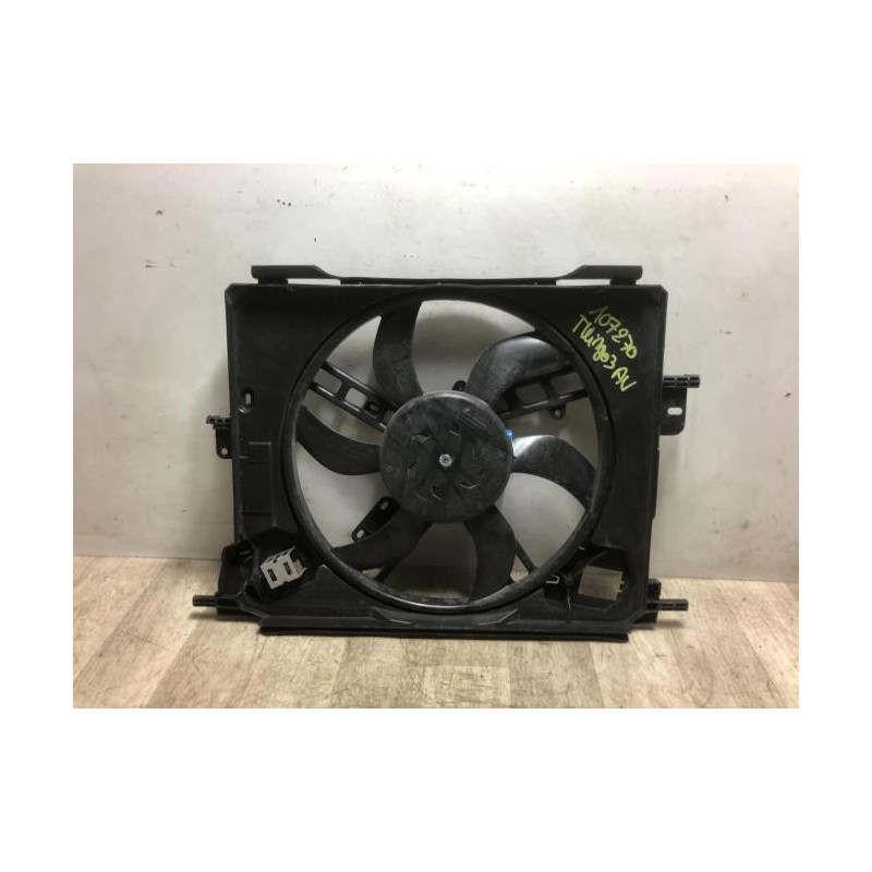 Moto ventilateur radiateur RENAULT TWINGO 3 PHASE 1 d’occasion