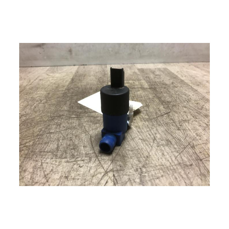 Pompe lave glace avant RENAULT TWINGO 3 PHASE 1 d’occasion