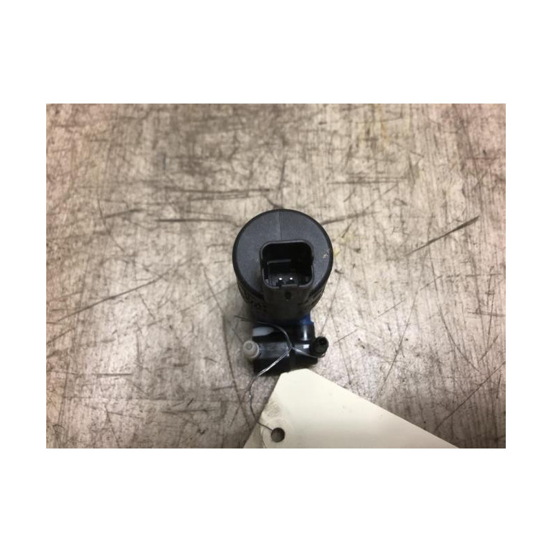 Pompe lave glace avant RENAULT TWINGO 3 PHASE 1 d’occasion