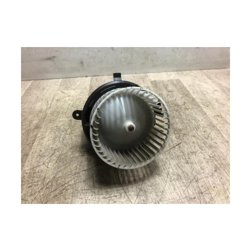 Ventilateur chauffage RENAULT TWINGO 3 PHASE 1 d’occasion