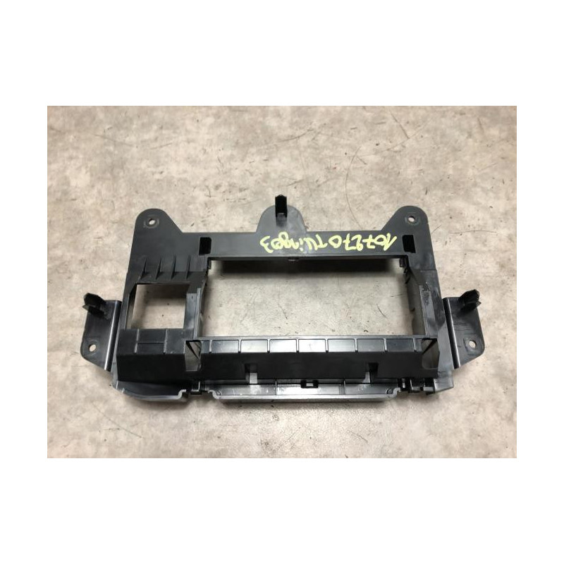 Facade autoradio RENAULT TWINGO 3 PHASE 1 d’occasion