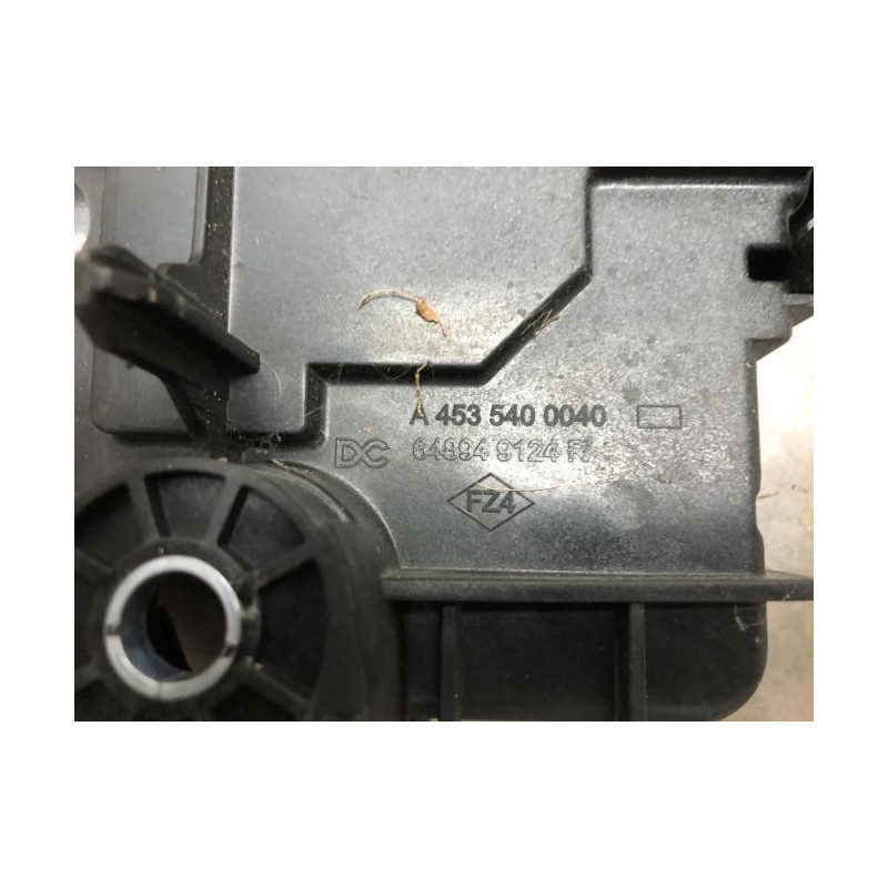 Coffre à batterie RENAULT TWINGO 3 PHASE 1 d’occasion