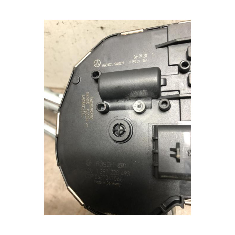 Moteur essuie glace avant MERCEDES CLASSE E 211 PHASE 1 d’occasion