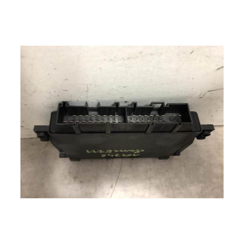 Boitier d'aide au stationnement MERCEDES CLASSE E 211 PHASE 1 d’occasion