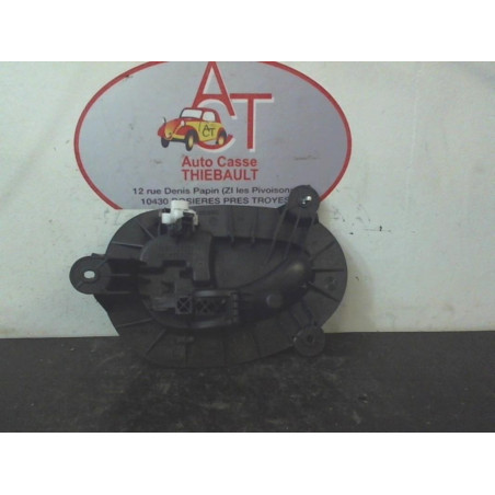 Poignee interieur avant droit PEUGEOT 406 HDI d’occasion