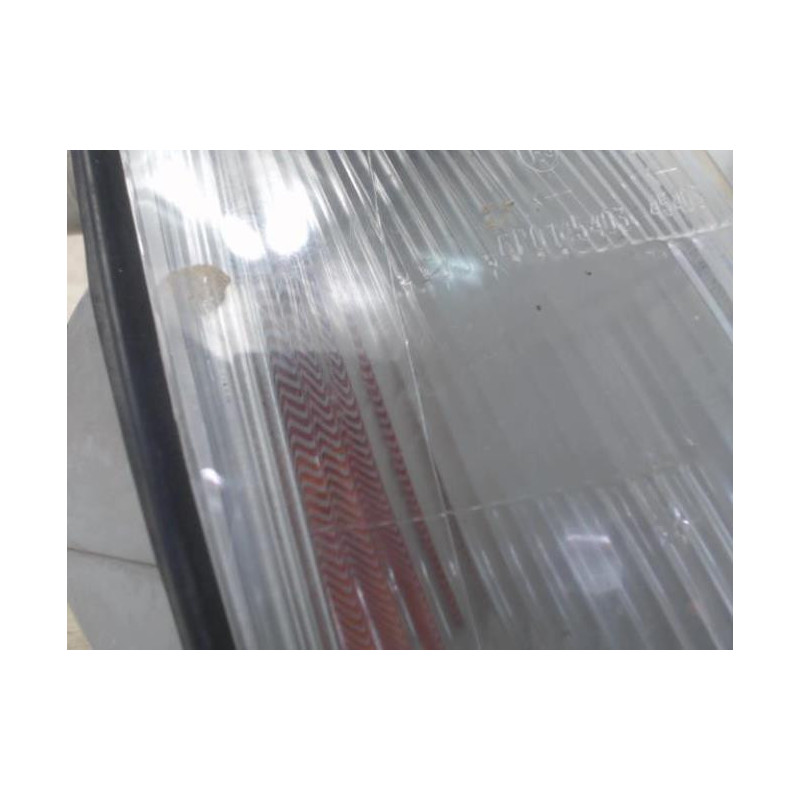 Repetiteur clignotant avant droit  (Feux) RENAULT CLIO 1 PHASE 1 d’occasion