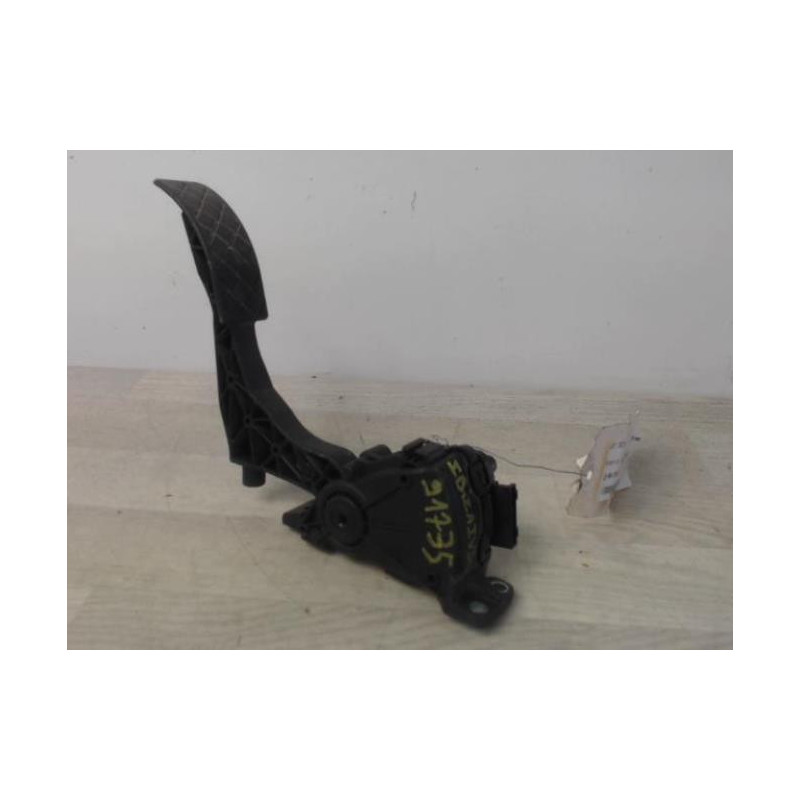 Pedalier d'accelerateur SEAT IBIZA 4 PHASE 1 d’occasion