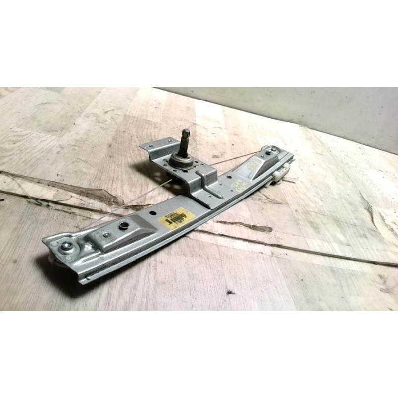Leve vitre mecanique arriere droit OPEL CORSA D PHASE 1 d’occasion