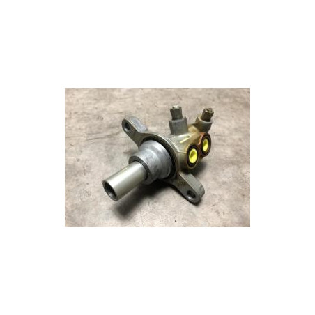 Maitre cylindre (freinage) SMART FORTWO 3 COUPE d’occasion