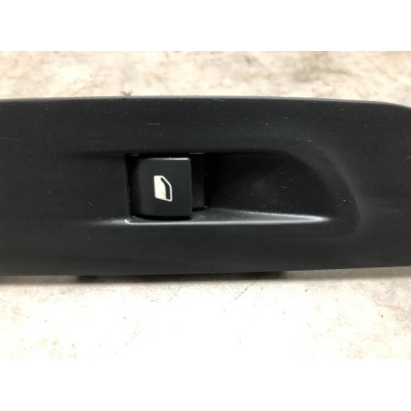 Interrupteur de leve vitre avant droit PEUGEOT 2008 2 d’occasion