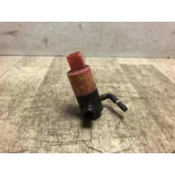 Pompe lave glace avant TOYOTA YARIS 2 PHASE 1 d’occasion