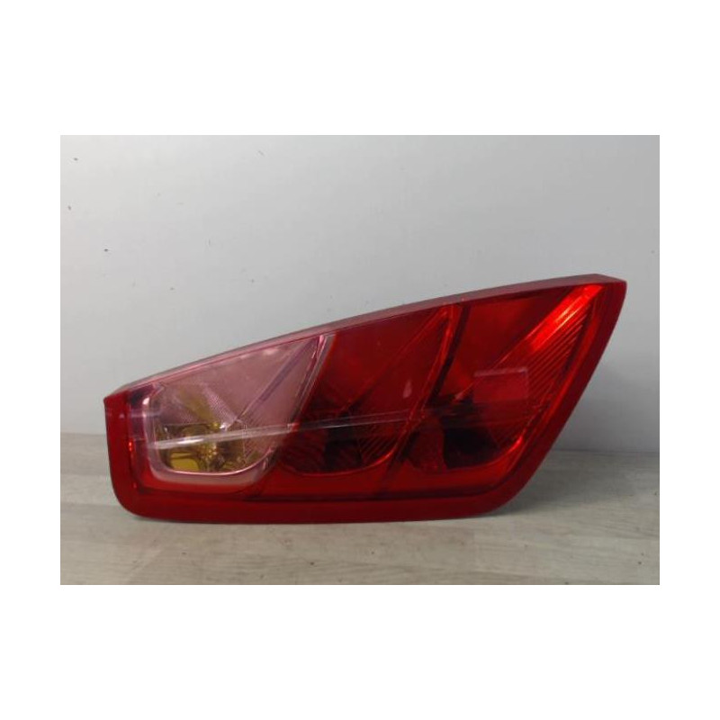 Feu arriere principal gauche (feux) FIAT GRANDE PUNTO d’occasion
