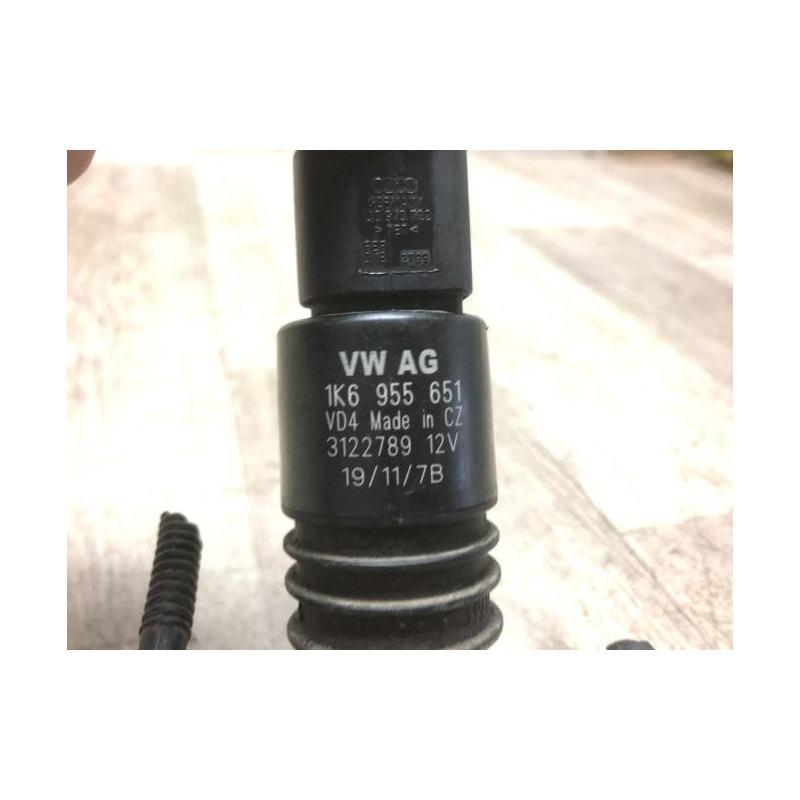 Pompe lave glace avant VOLKSWAGEN  d’occasion