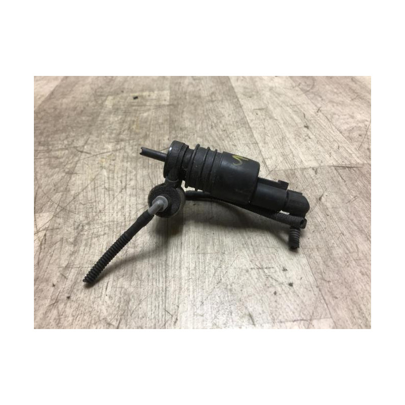 Pompe lave glace avant VOLKSWAGEN GOLF 5 d’occasion