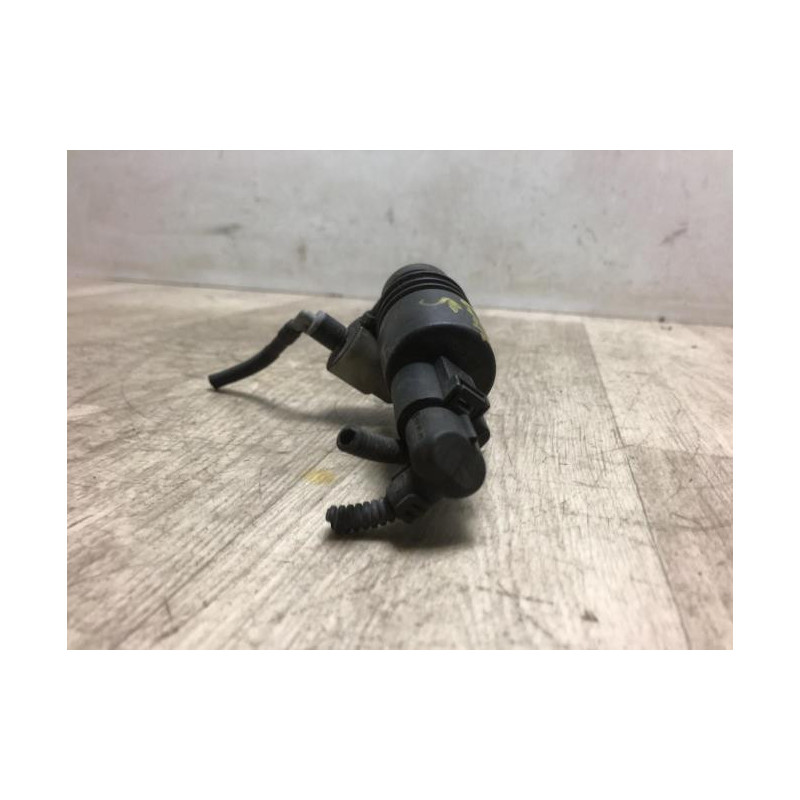 Pompe lave glace avant VOLKSWAGEN GOLF 5 d’occasion