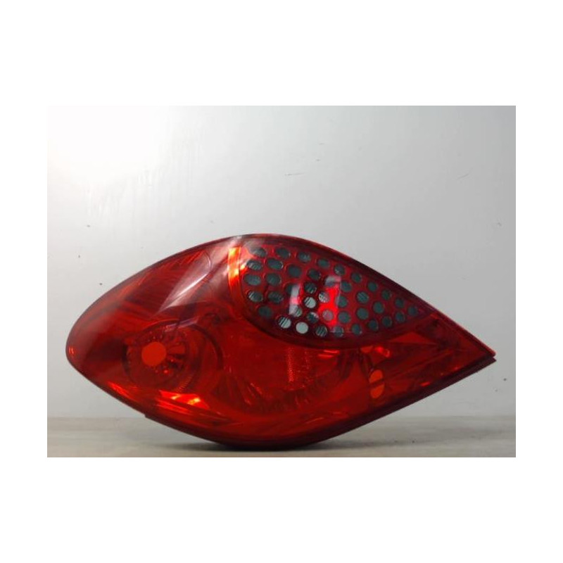 Feu arriere principal droit (feux) PEUGEOT 207 PHASE 1 d’occasion