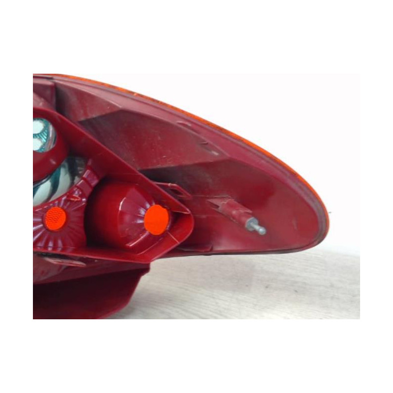 Feu arriere principal droit (feux) PEUGEOT 207 PHASE 1 d’occasion