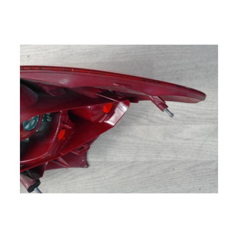 Feu arriere principal droit (feux) PEUGEOT 207 PHASE 1 d’occasion