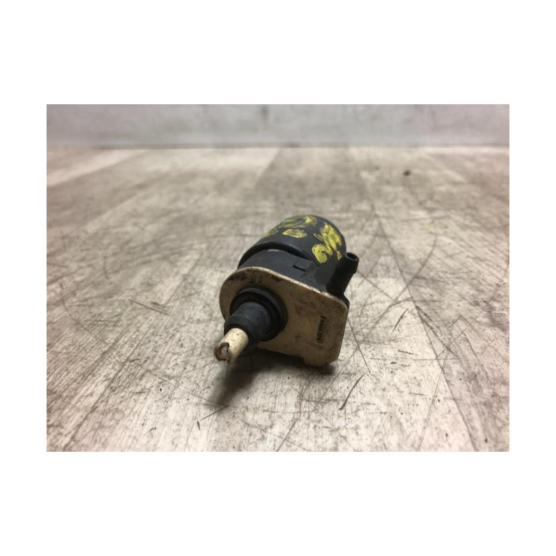 Pompe lave glace avant OPEL  d’occasion
