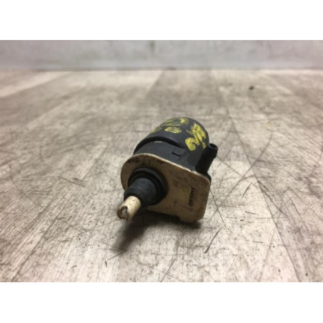 Pompe lave glace avant OPEL  d’occasion