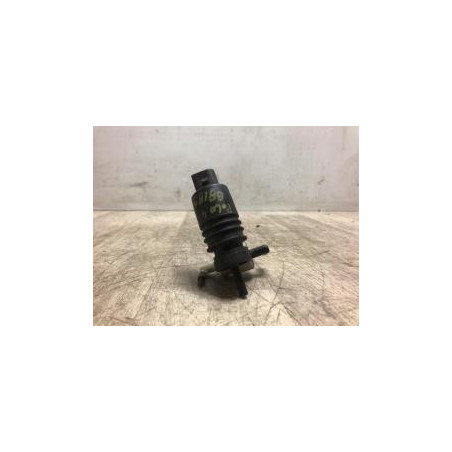 Pompe lave glace avant VOLKSWAGEN POLO 4 PHASE 1 d’occasion