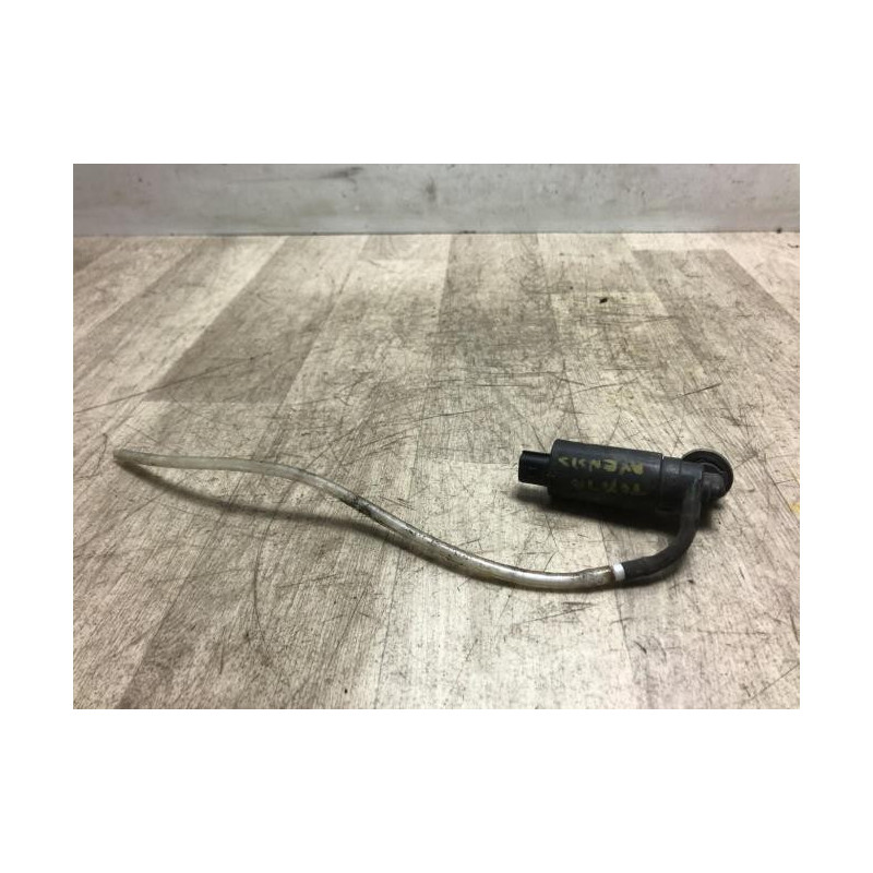 Pompe lave glace avant TOYOTA AVENSIS 2 PHASE 1 d’occasion