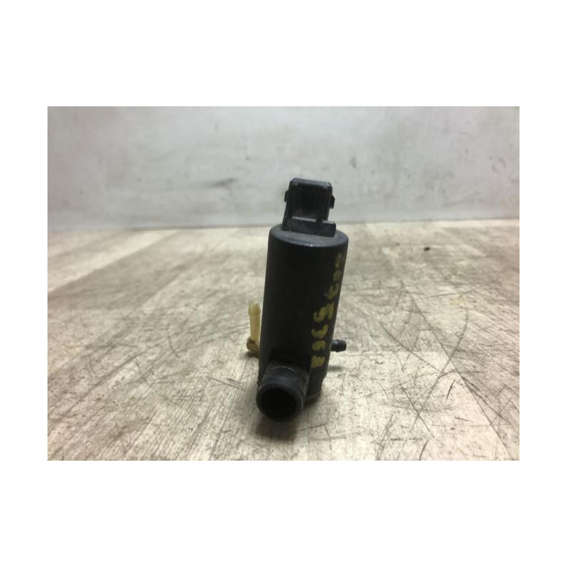 Pompe lave glace avant MAZDA  d’occasion