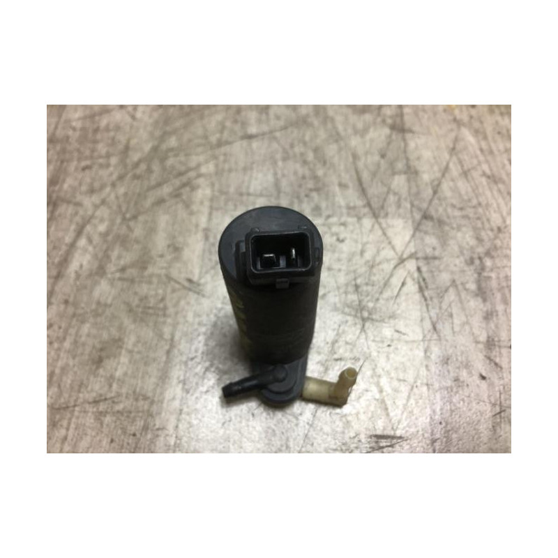 Pompe lave glace avant MAZDA  d’occasion