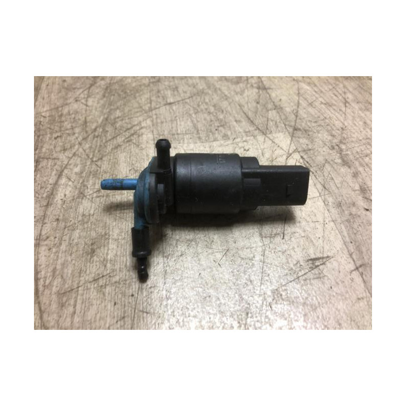 Pompe lave glace avant MERCEDES  d’occasion