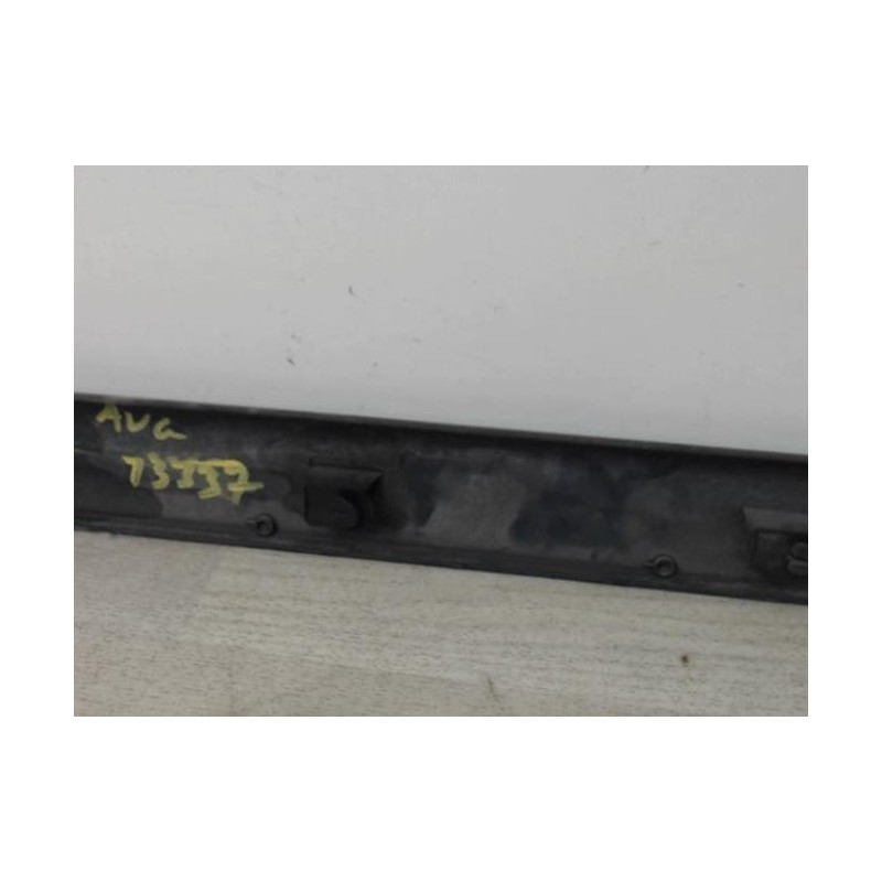 Baguette de porte avant gauche RENAULT SCENIC 2 PHASE 1 d’occasion