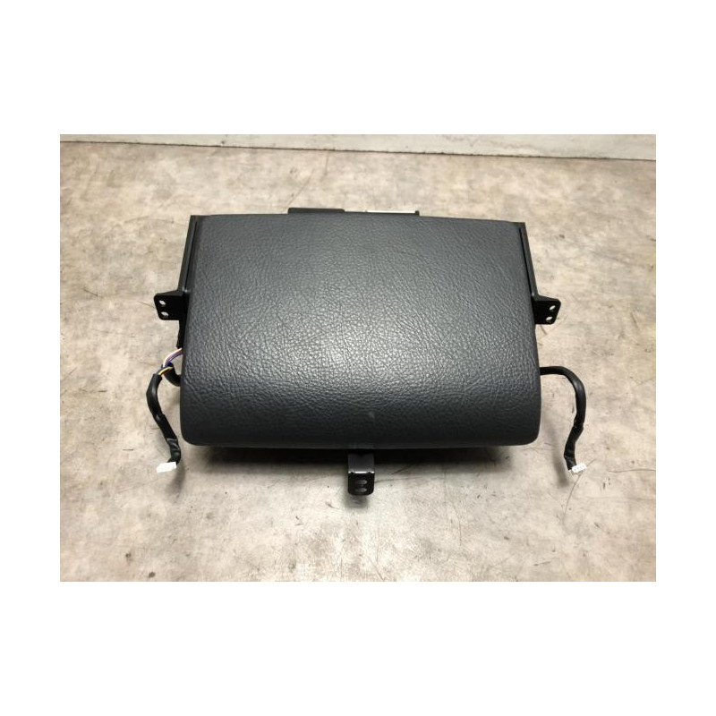 Ecran GPS TOYOTA AVENSIS 2 PHASE 1 d’occasion