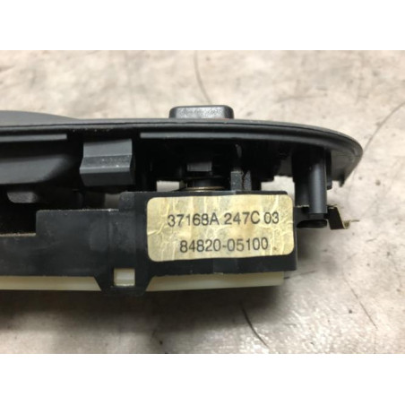 Interrupteur de leve vitre avant gauche TOYOTA AVENSIS 2 PHASE 1 d’occasion