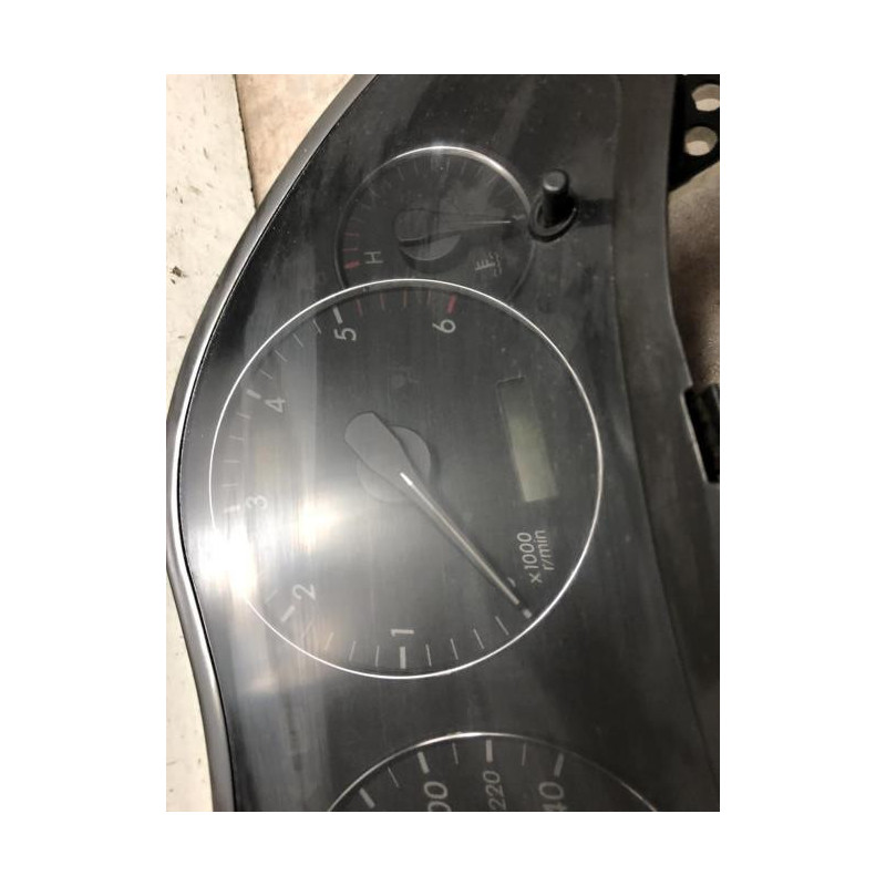 Compteur TOYOTA AVENSIS 2 PHASE 1 d’occasion
