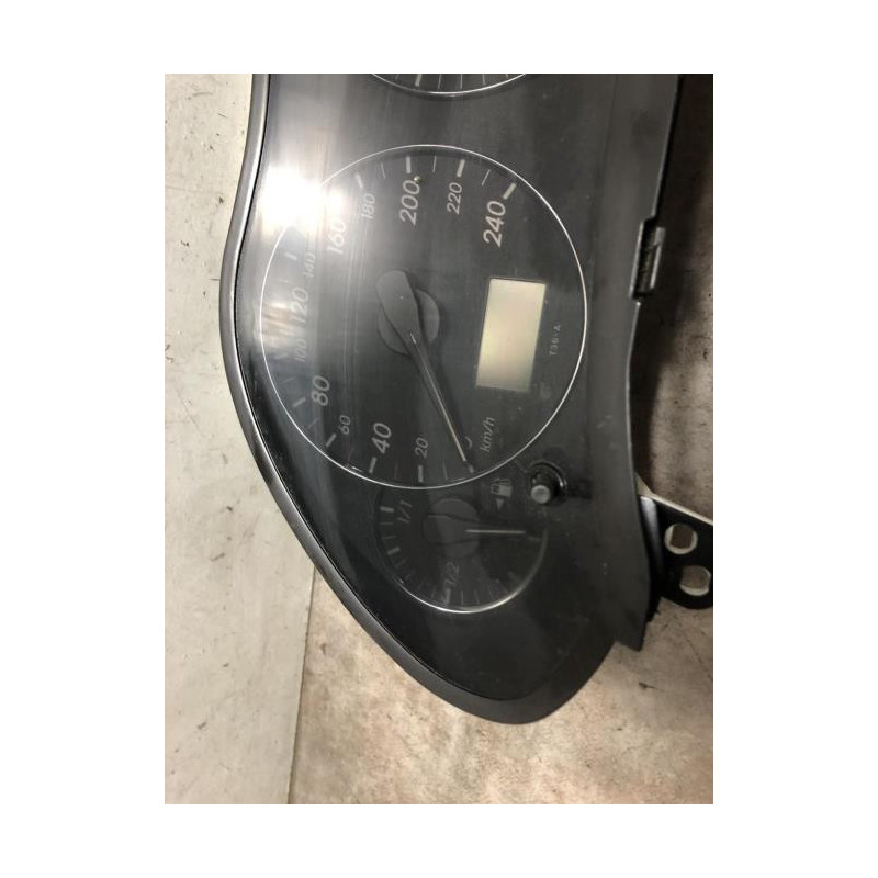 Compteur TOYOTA AVENSIS 2 PHASE 1 d’occasion
