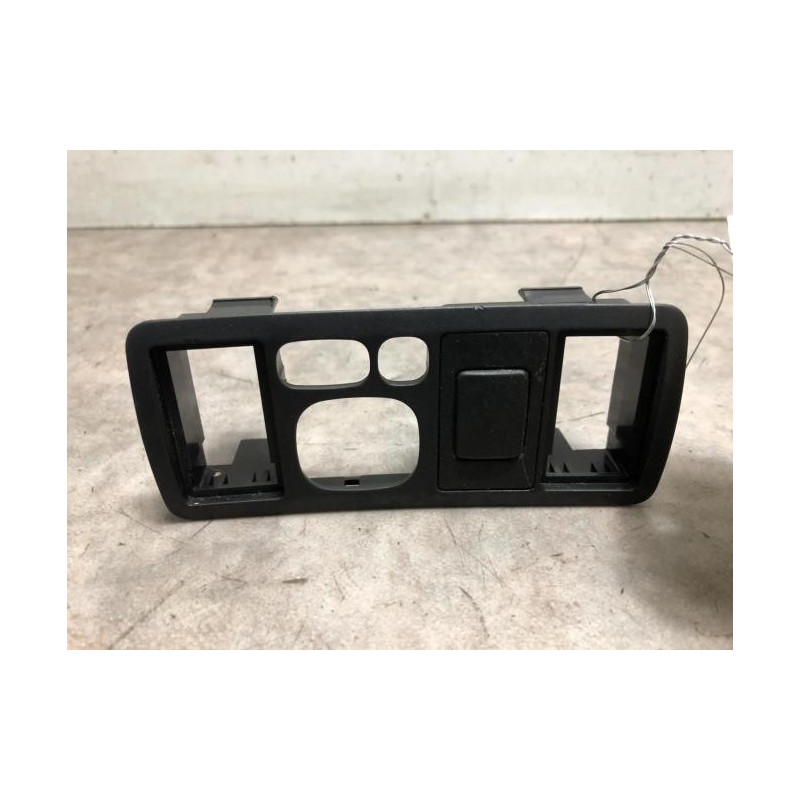 Bouton/Interrupteur TOYOTA AVENSIS 2 PHASE 1 d’occasion