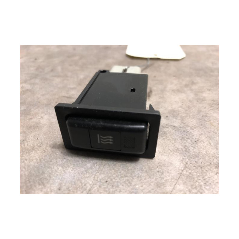 Bouton/Interrupteur TOYOTA AVENSIS 2 PHASE 1 d’occasion